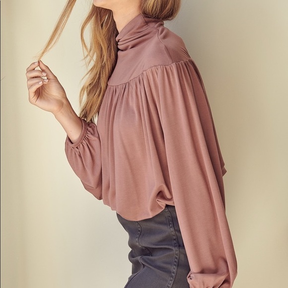 High Neck Romantic Style Long Sleeves - Picture 3 of 5